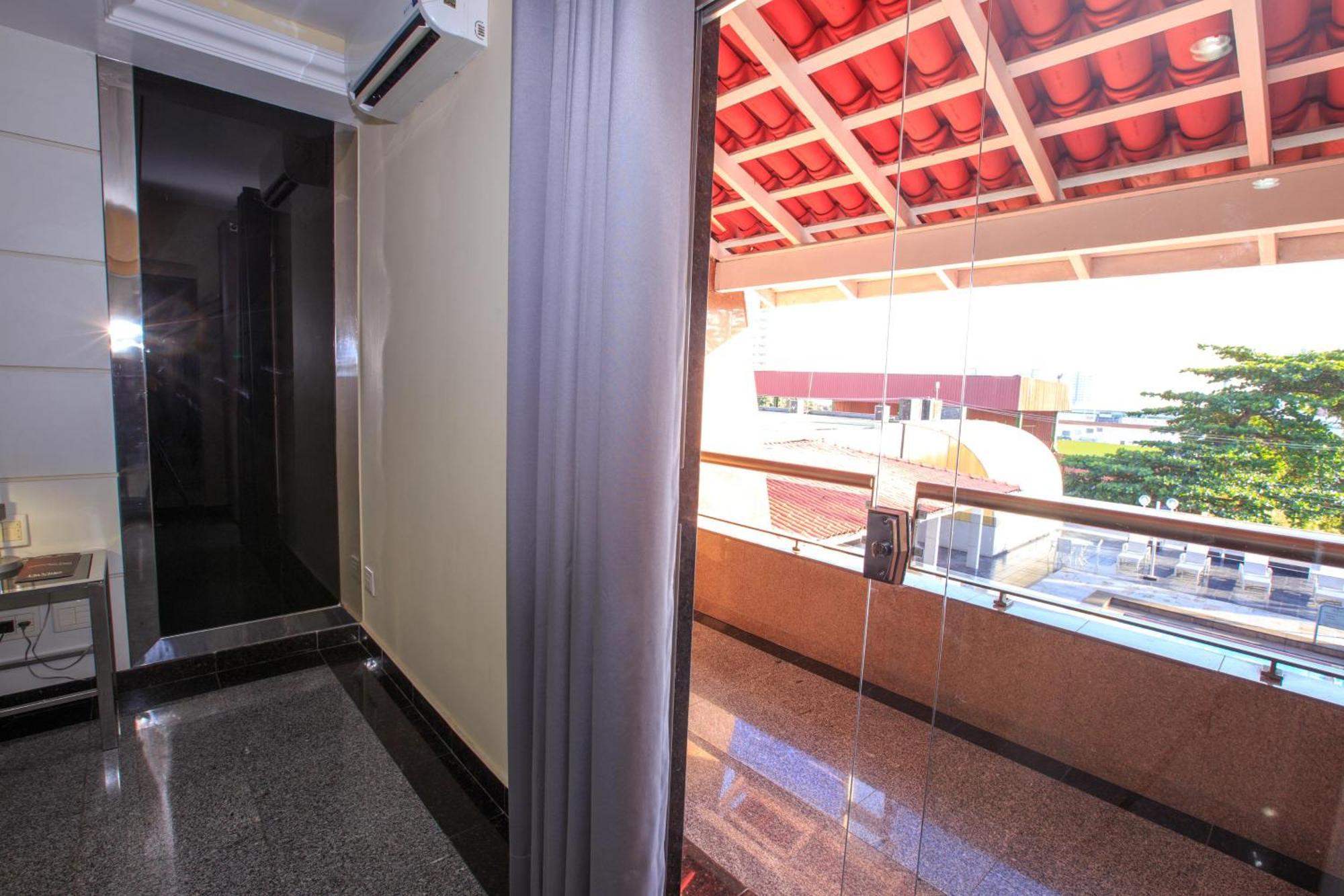 Da Vinci Hotel & Conventions มาเนาส์ ห้อง รูปภาพ