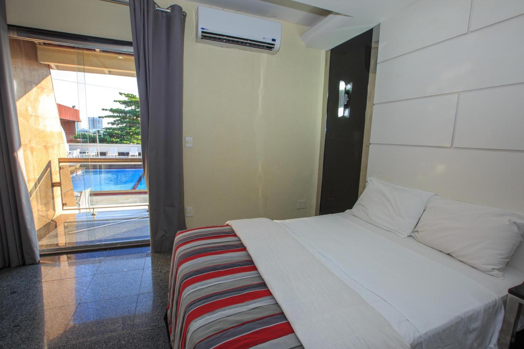 Da Vinci Hotel & Conventions มาเนาส์ ห้อง รูปภาพ